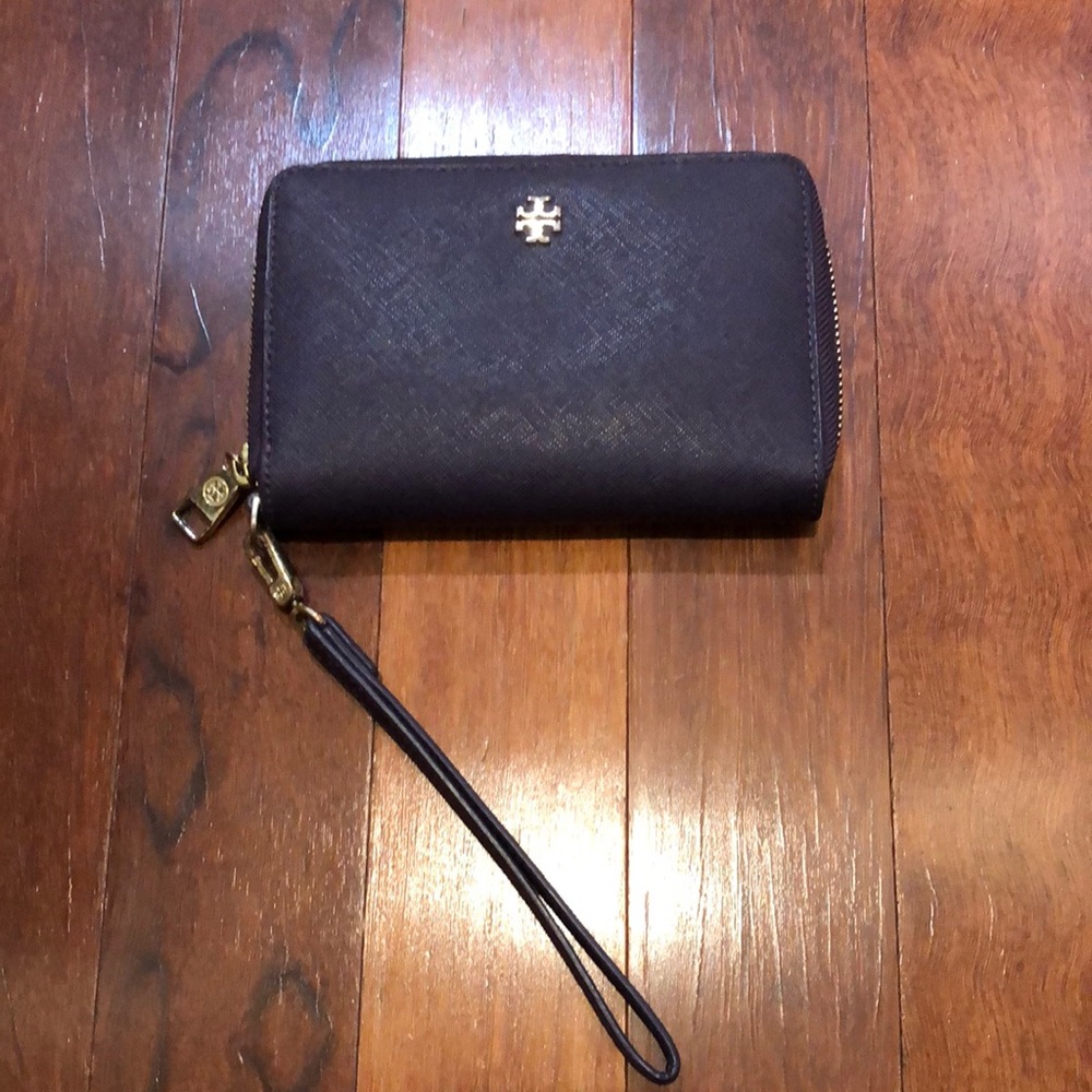 Tory Burch purple wristlet